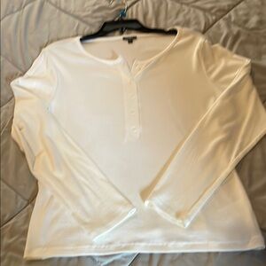 Women's Long Sleeve Henley top